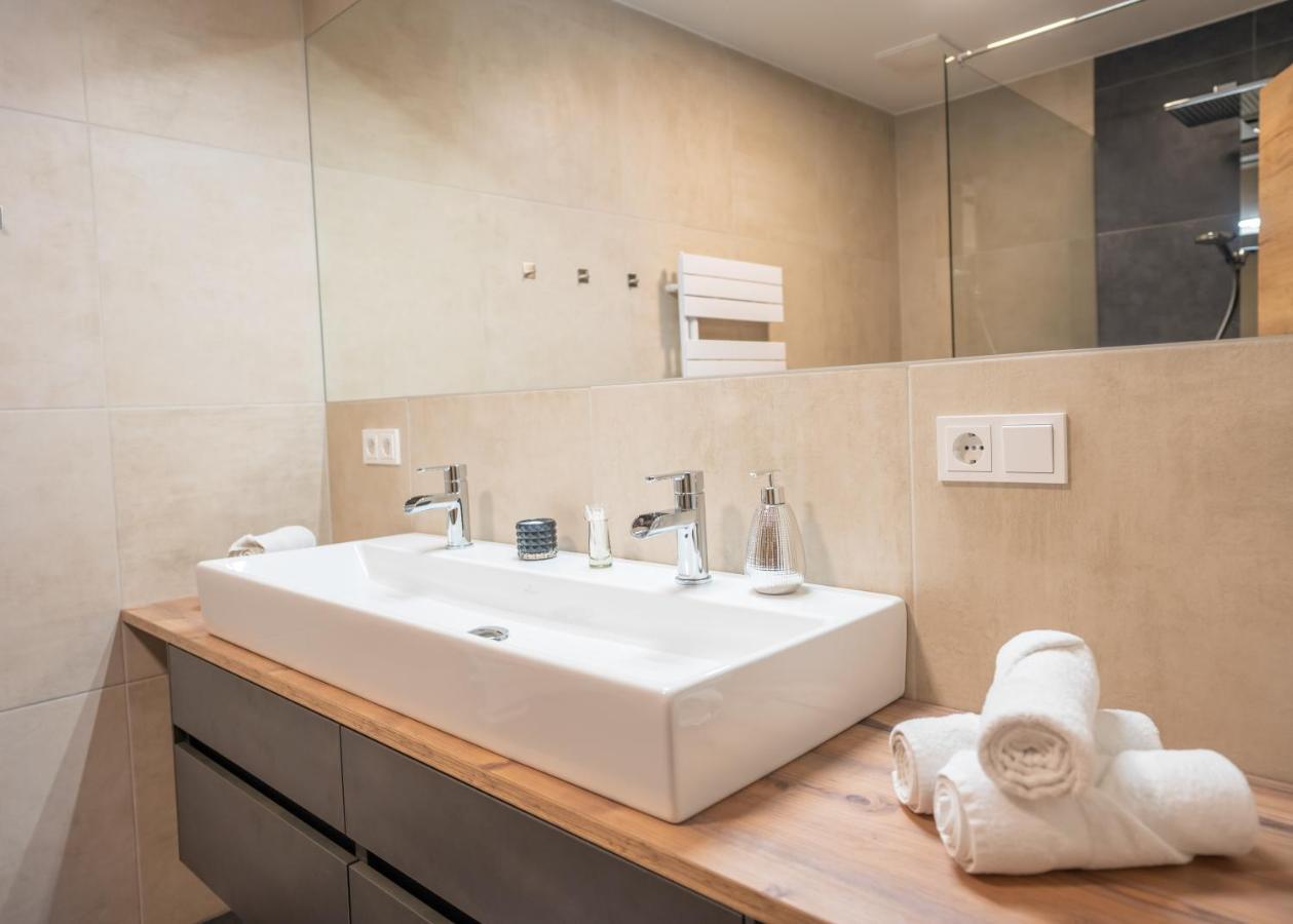 Schitter-Appartements Mauterndorf  Bagian luar foto